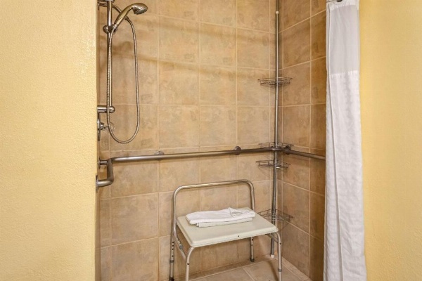Quality Inn Paradise Creek image 17